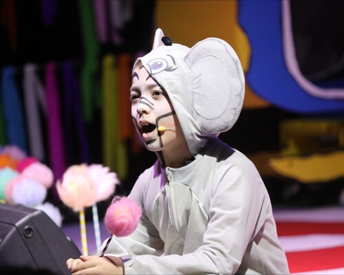 Year 3 and 4 production of Seussical KIDS